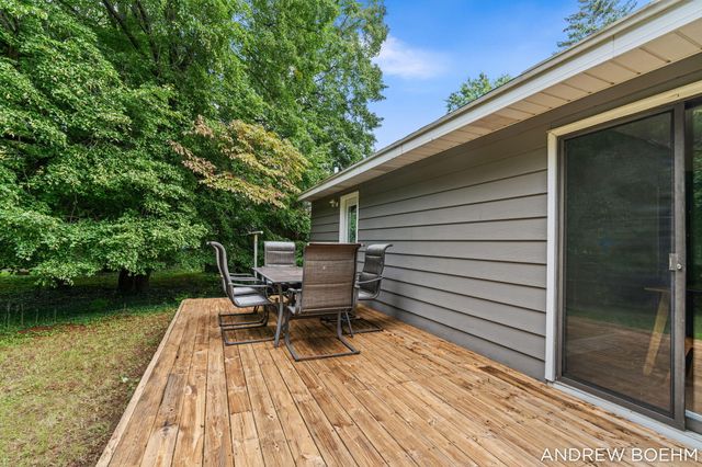 640 Old Orchard Road, Holland, MI 49423