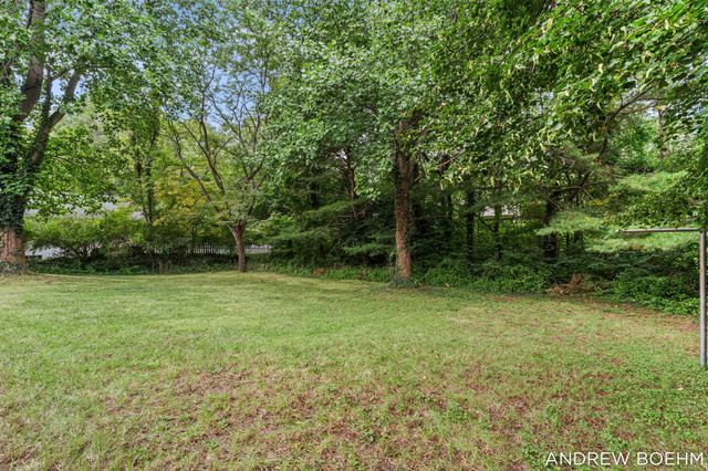 640 Old Orchard Road, Holland, MI 49423