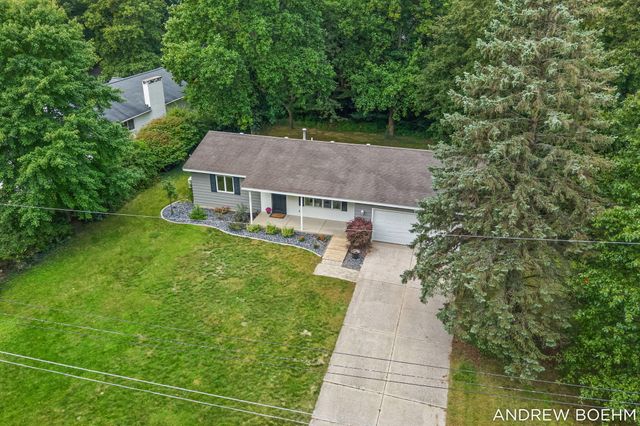 640 Old Orchard Road, Holland, MI 49423
