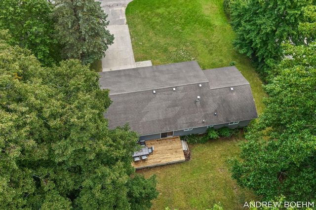640 Old Orchard Road, Holland, MI 49423