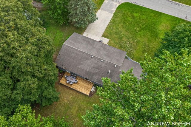 640 Old Orchard Road, Holland, MI 49423