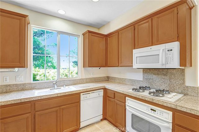 24586 Montevista, Valencia, CA 91354