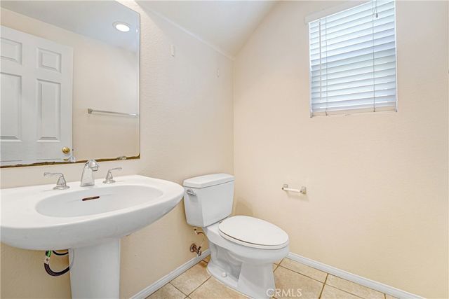 24586 Montevista, Valencia, CA 91354