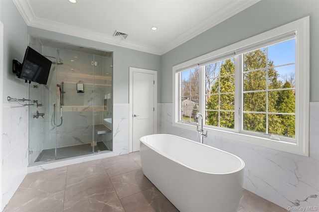 38 Byway, Hartsdale, NY 10530