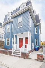 4 Osgood St 3, Somerville, MA 02143