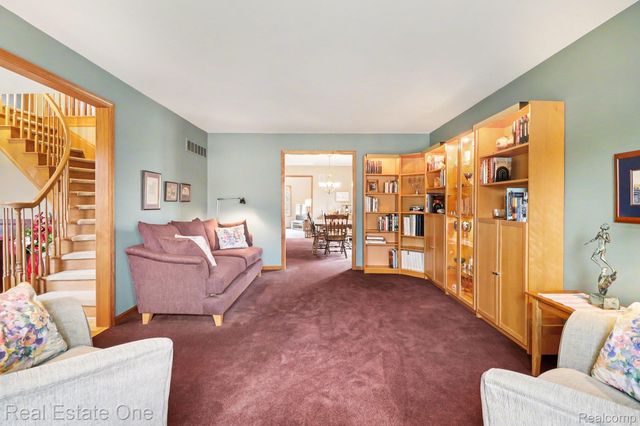 5045 Ashford Road, Independence Charter Township, MI 48348