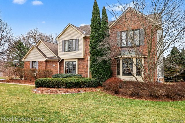 5045 Ashford Road, Independence Charter Township, MI 48348