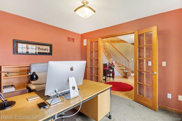 5045 Ashford Road, Independence Charter Township, MI 48348