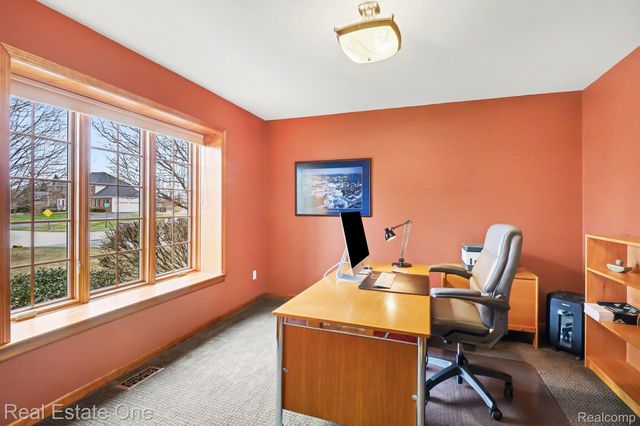 5045 Ashford Road, Independence Charter Township, MI 48348