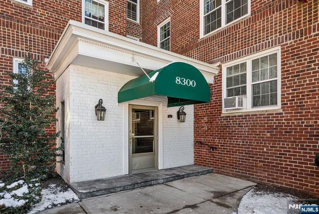 8300 Boulevard East 4D, North Bergen, NJ 07047