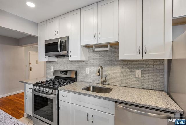 8300 Boulevard East 4D, North Bergen, NJ 07047