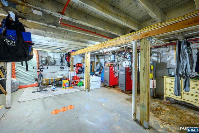 527 Cary Street, Orange, NJ 07050