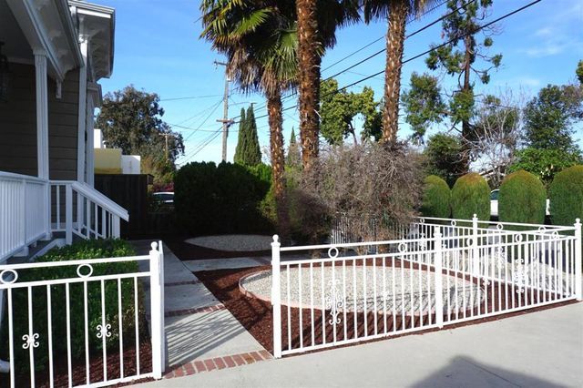 139 Brooklyn Avenue, San Jose, CA 95128