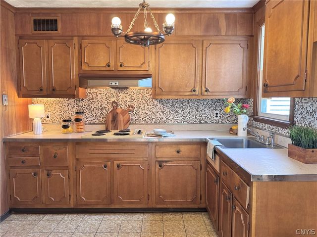 501 Oakwood Street, Rome, NY 13440