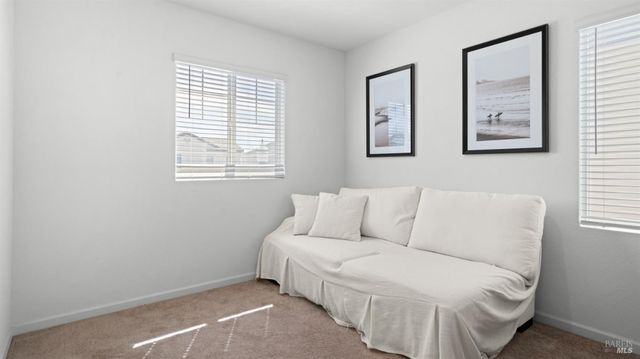 2350 Sheldon Dr, Fairfield, CA 94533