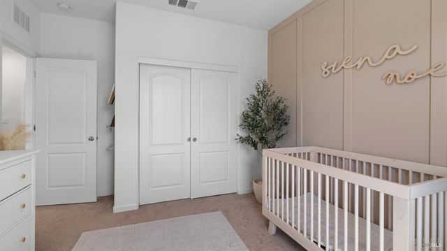 2350 Sheldon Dr, Fairfield, CA 94533