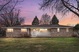 4630 Oakdale DRIVE, Racine, WI 53405