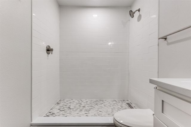 1014 Ravencroft Drive, Garland, TX 75043