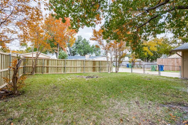 1014 Ravencroft Drive, Garland, TX 75043