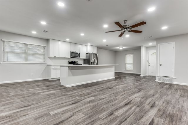 1014 Ravencroft Drive, Garland, TX 75043