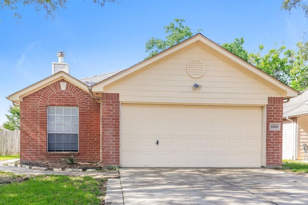 12119 Bowsman Drive, Tomball, TX 77377
