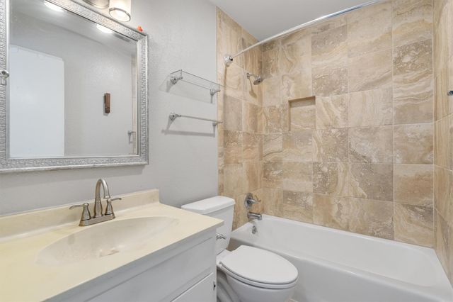 8309 Beaver Brook LN, Austin, TX 78748