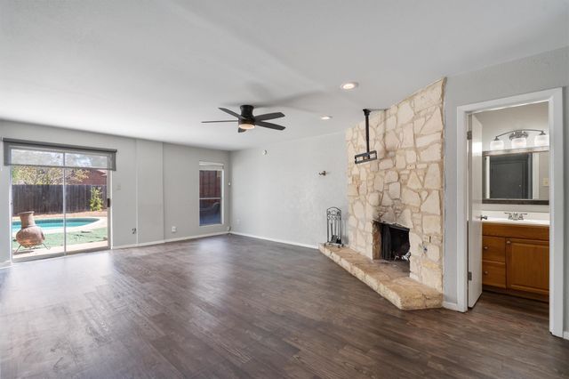 8309 Beaver Brook LN, Austin, TX 78748
