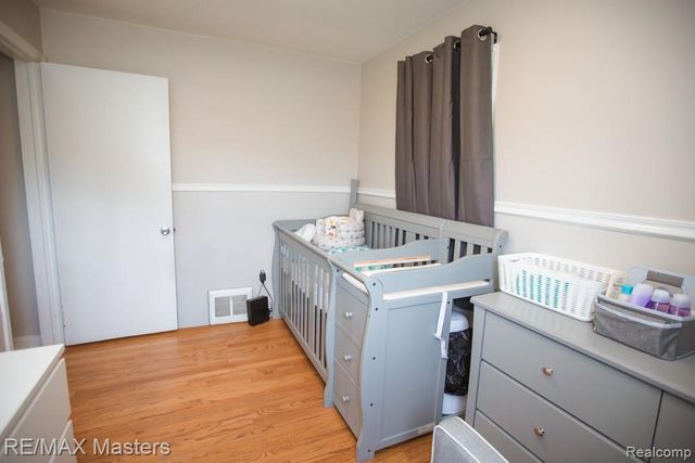 1875 Moran Avenue, Lincoln Park, MI 48146