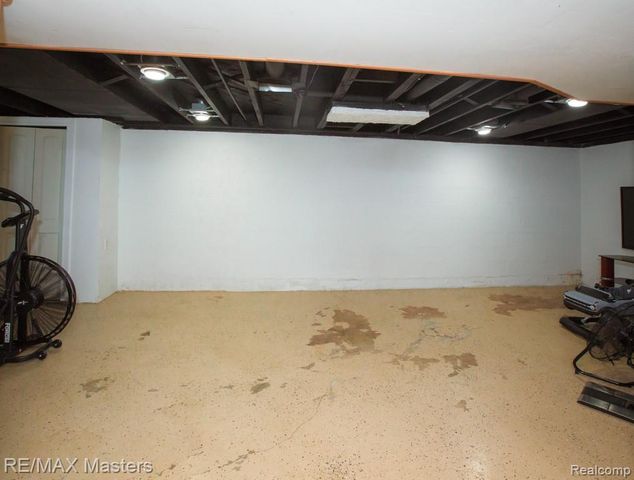 1875 Moran Avenue, Lincoln Park, MI 48146