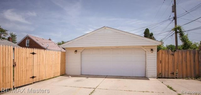 1875 Moran Avenue, Lincoln Park, MI 48146
