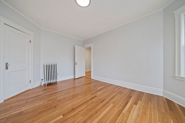 32 Gibson 3, Boston, MA 02122