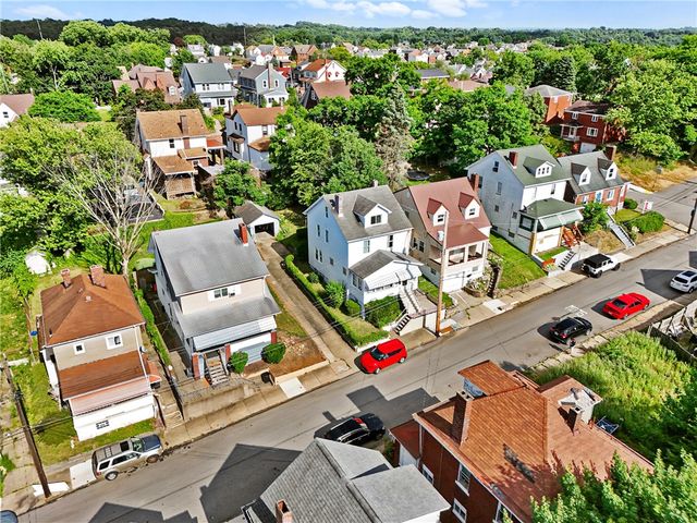 1411 Meadow St, Mckeesport, PA 15132