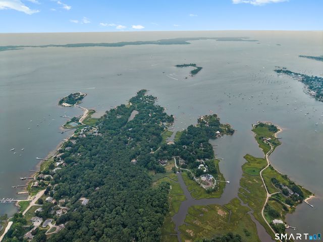 7 Kingfisher Way, Stonington, CT 06378