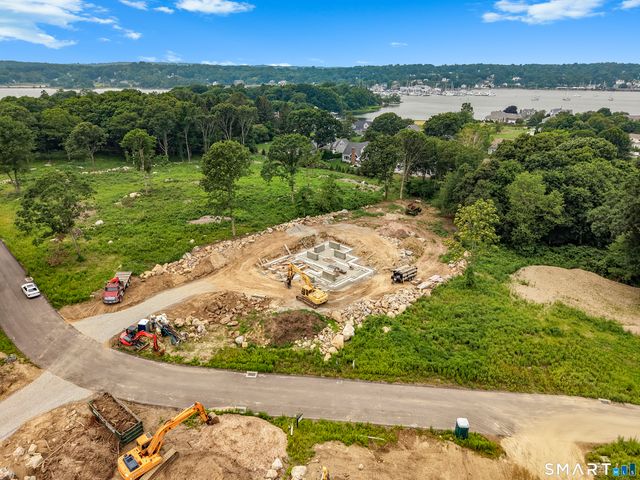 7 Kingfisher Way, Stonington, CT 06378