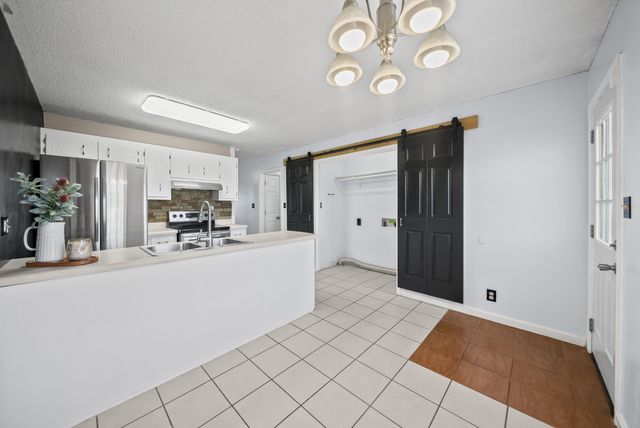 3452 Sandpiper Dr, Clarksville, TN 37042