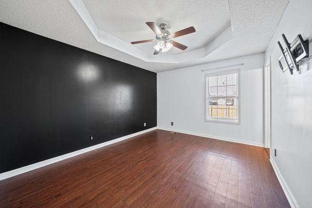 3452 Sandpiper Dr, Clarksville, TN 37042