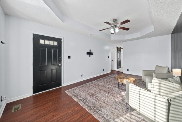 3452 Sandpiper Dr, Clarksville, TN 37042