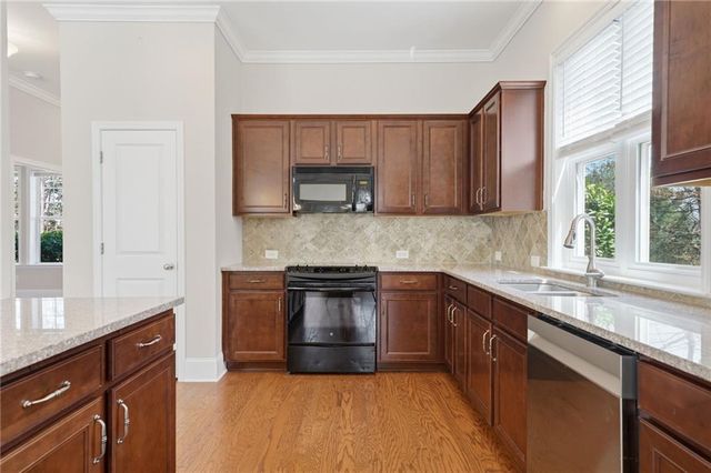 519 Huntington Drive, Ball Ground, GA 30107