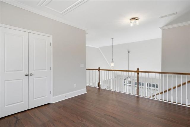 519 Huntington Drive, Ball Ground, GA 30107