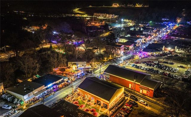 519 Huntington Drive, Ball Ground, GA 30107