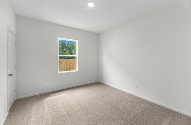 325 Sieders ST, Taylor, TX 76574