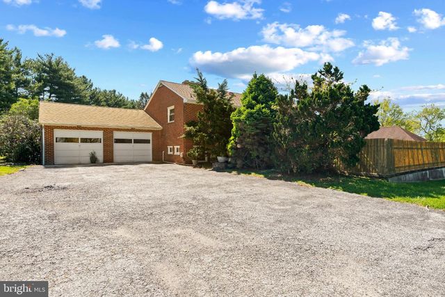 5422 WOODBINE RD, Woodbine, MD 21797