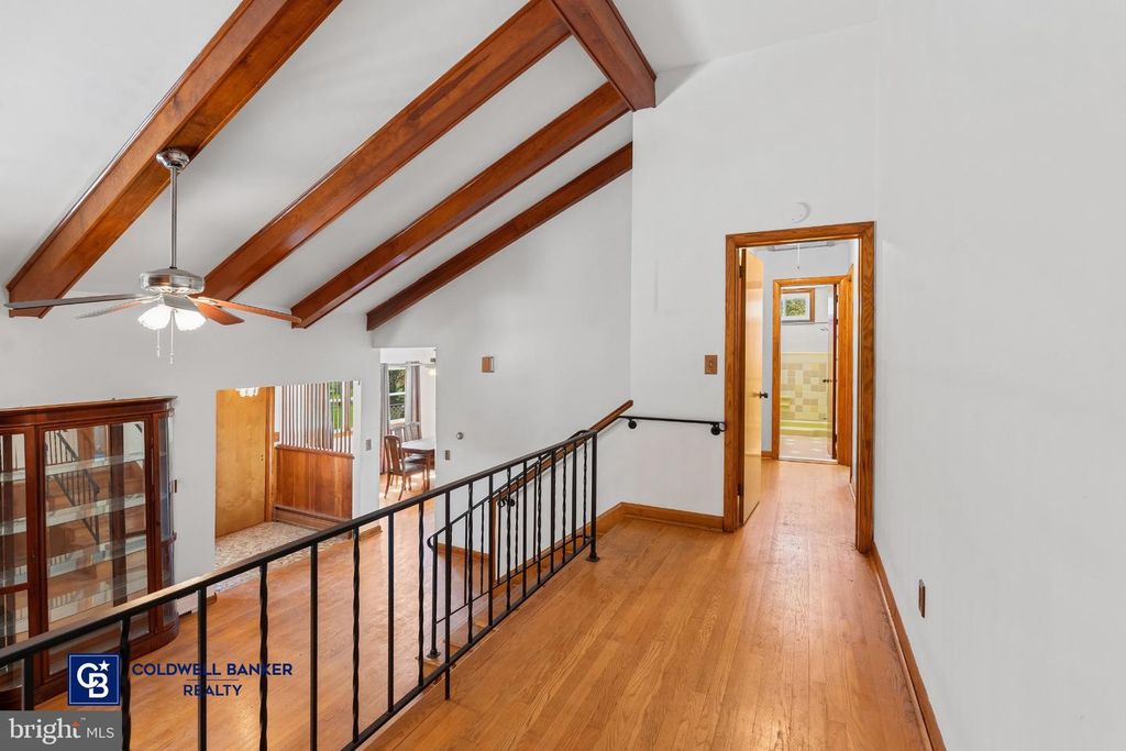 Image 17 of property listing at 5422 WOODBINE RD, Woodbine, MD 21797