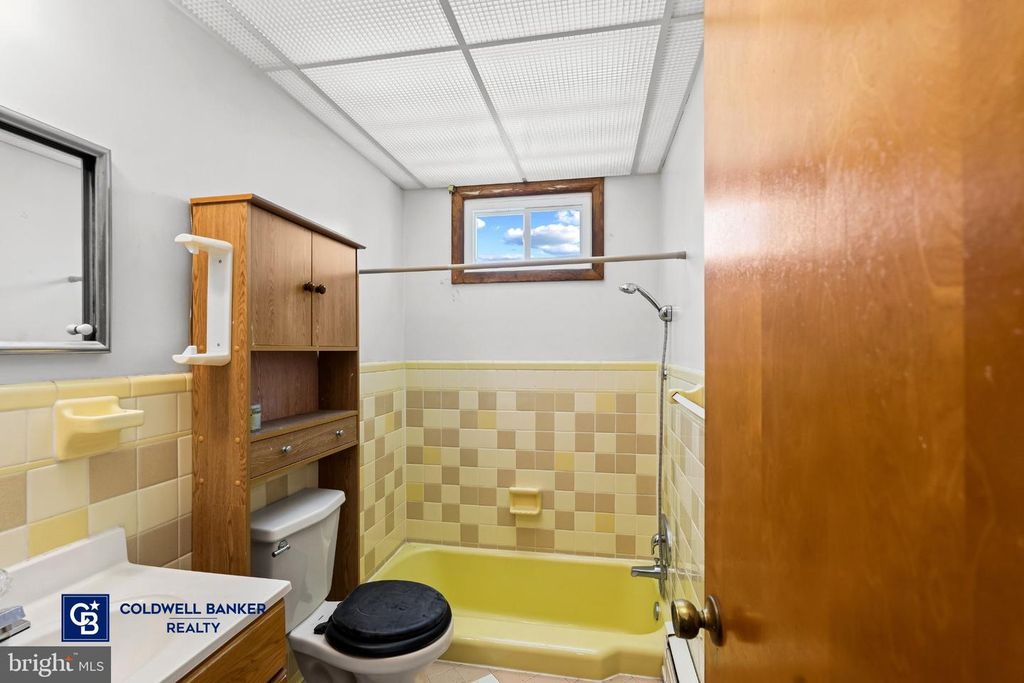 Image 26 of property listing at 5422 WOODBINE RD, Woodbine, MD 21797