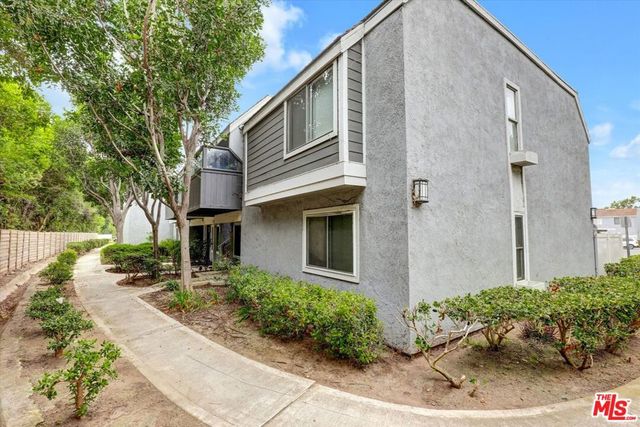 82 Eagle 43, Irvine, CA 92604