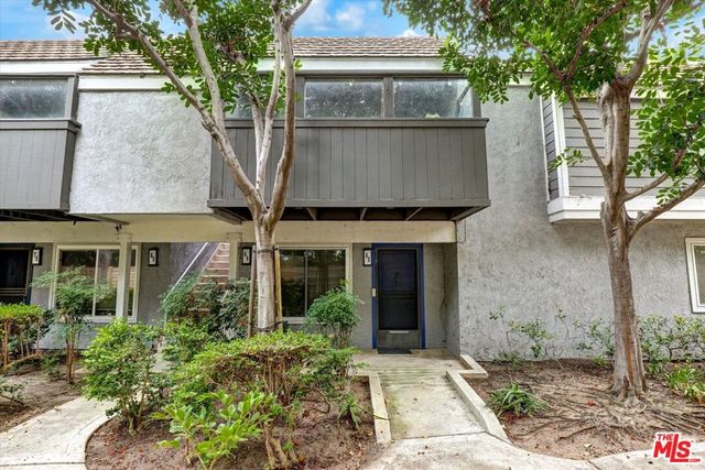 82 Eagle 43, Irvine, CA 92604