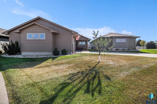 4905 E 62nd St Street, Sioux Falls, SD 57108