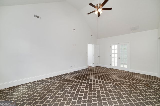 604 Country Lake Drive, Hampton, GA 30228