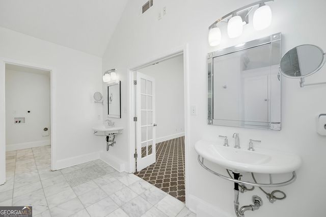 604 Country Lake Drive, Hampton, GA 30228