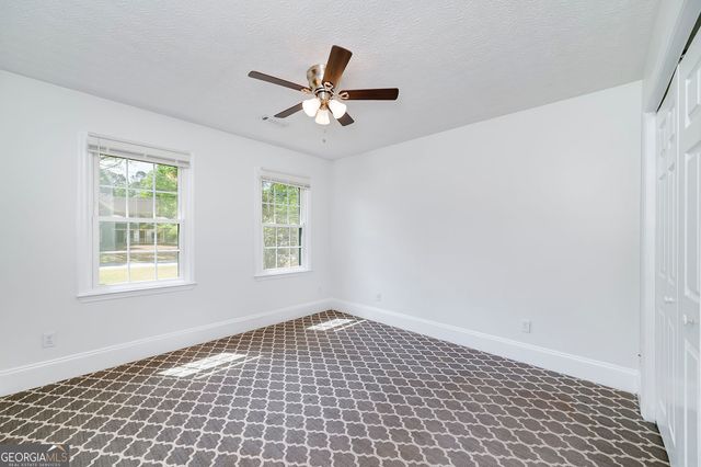 604 Country Lake Drive, Hampton, GA 30228